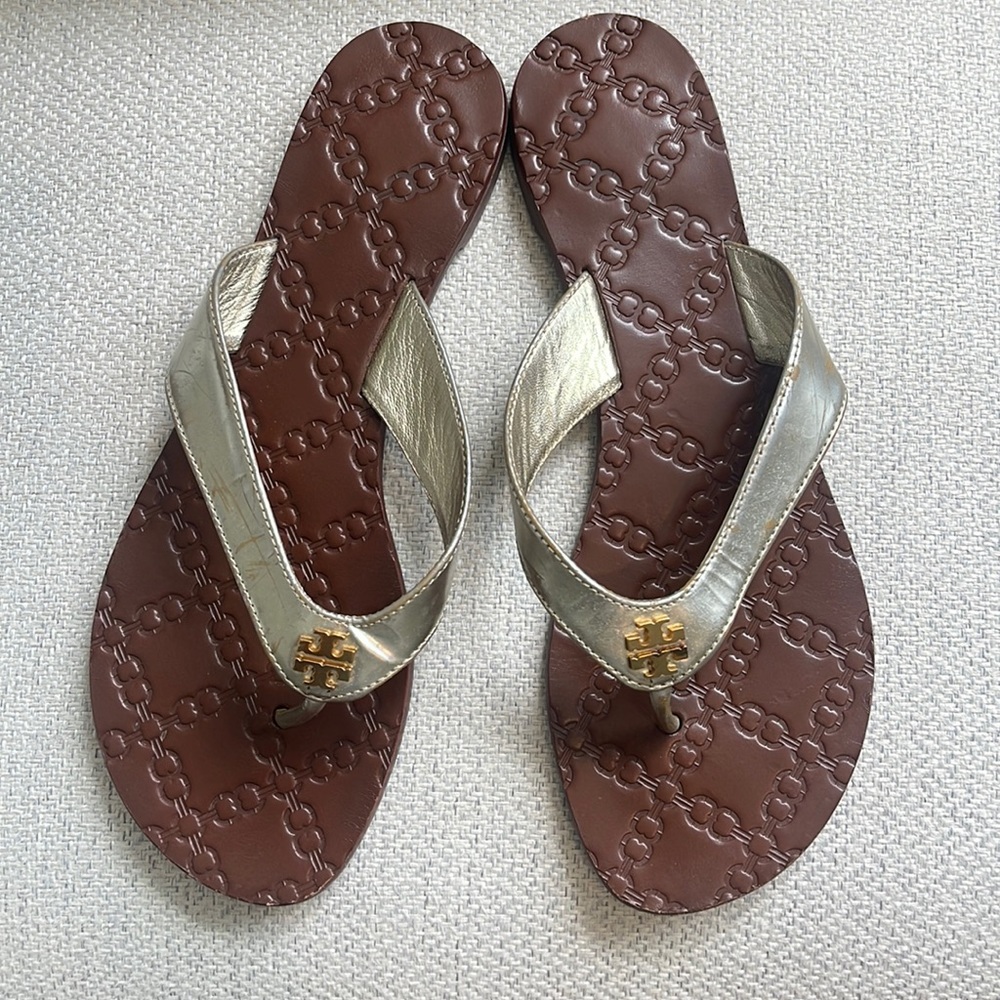 🎉SALE🎉TORY BURCH Metallic Gold Leather Sandals